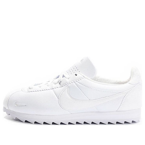 

Кроссовки классические cortez shark low sp Nike, белый