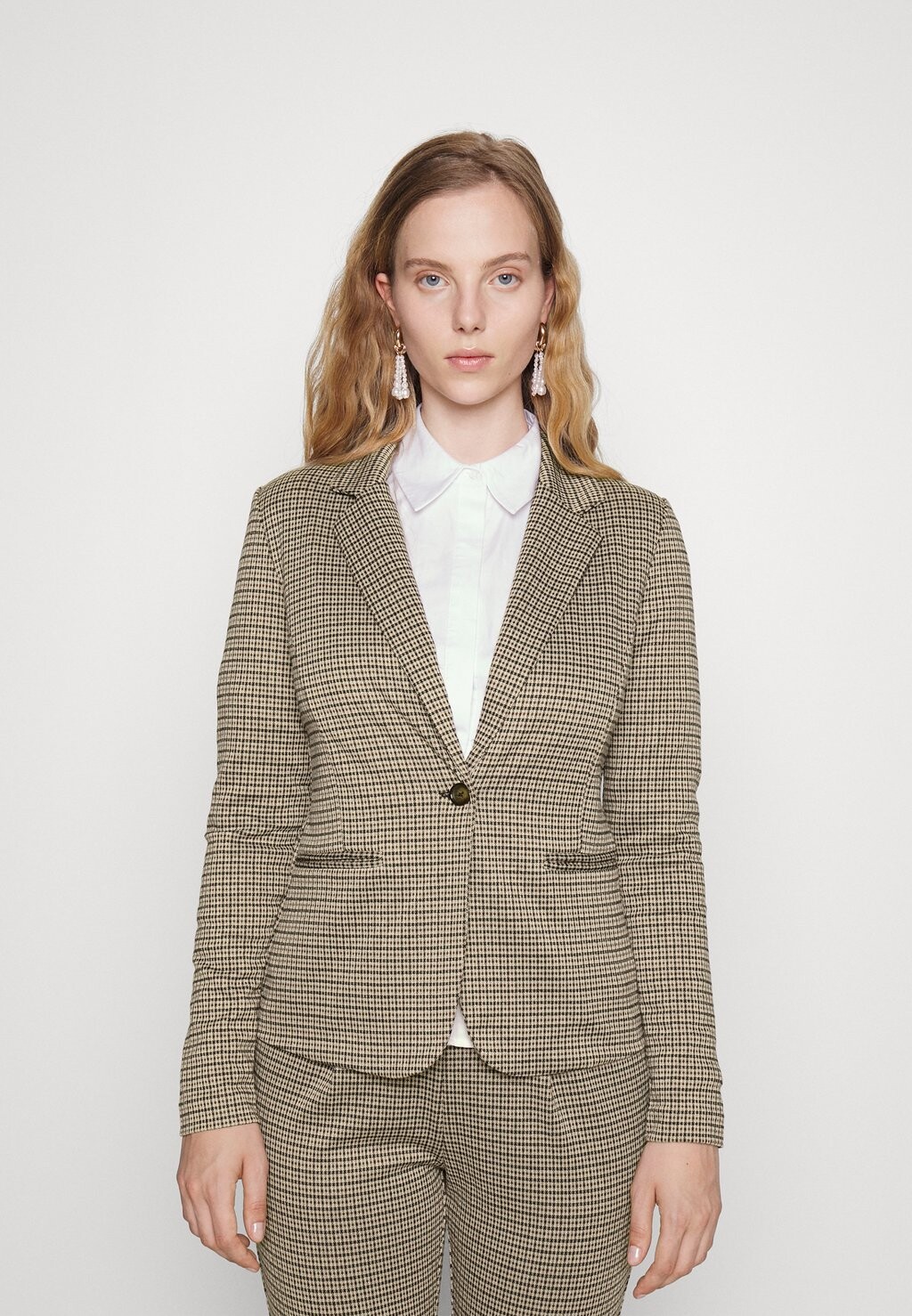 

Блейзер ICHI, светло-коричневый