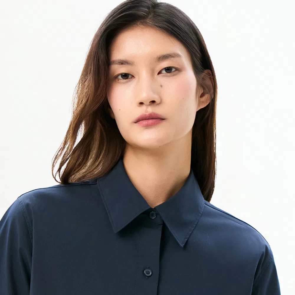 Женская блузон-рубашка из поплина тёмно-синего цвета от Tommy Hilfiger Women — фото 4
