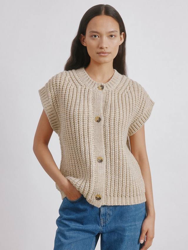 

Объемный жилет из шерстяной смеси Albaray, Beige