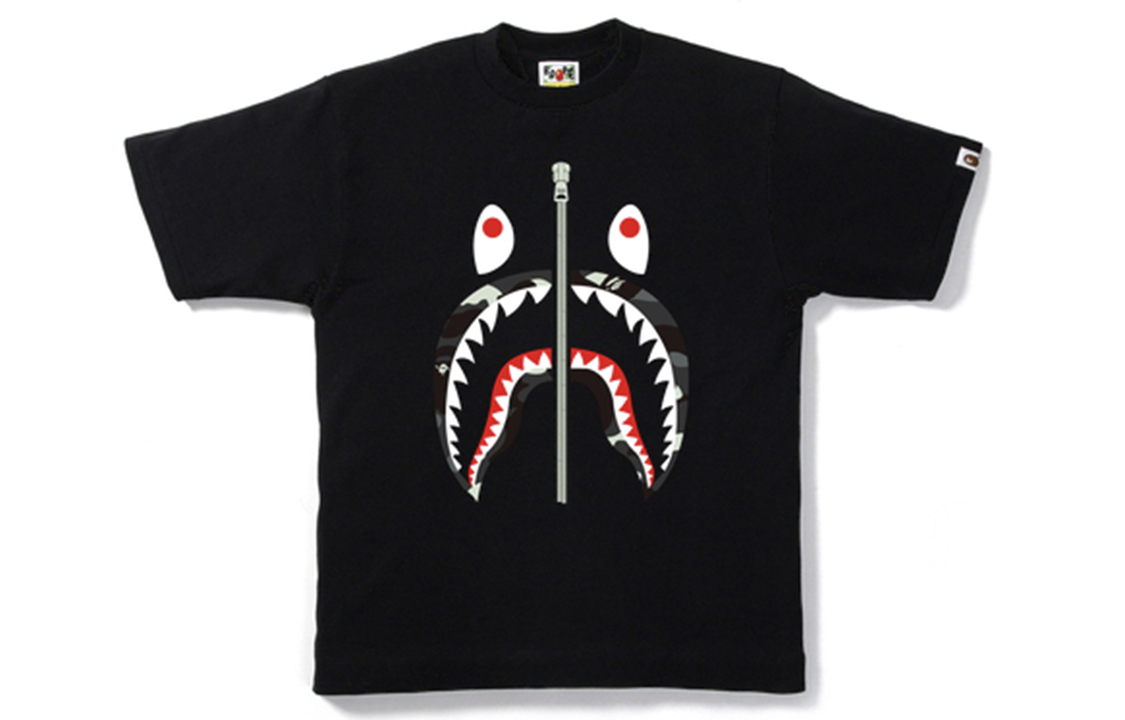 Футболка Bape Dot Camo Shark A BATHING APE, черно-белая — фото 2