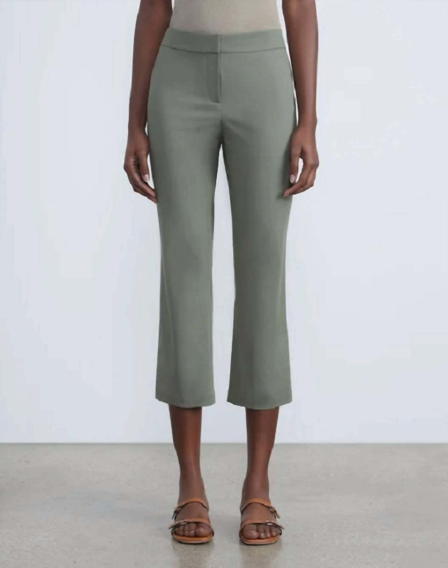 

Брюки-клеш Manhattan Skinny Flare в цвете Deep Basil Lafayette 148