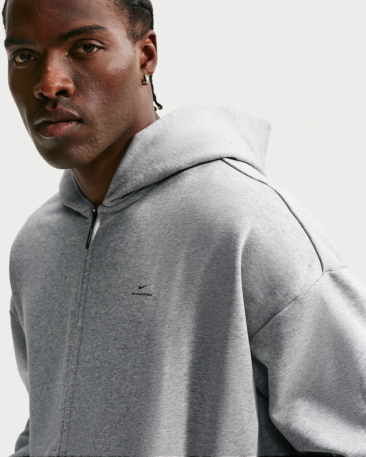 Мужская баскетбольная кофта Nike Standard Issue Therma-FIT на молнии, Dark Grey Heather/Black — фото 3
