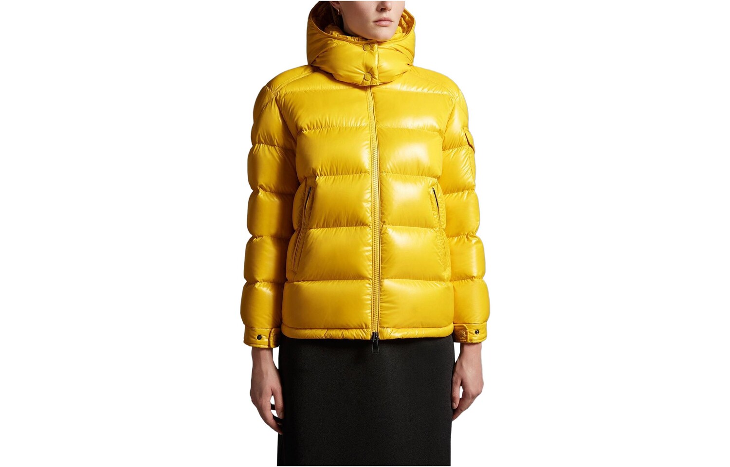 

Пуховик женский желтый Moncler