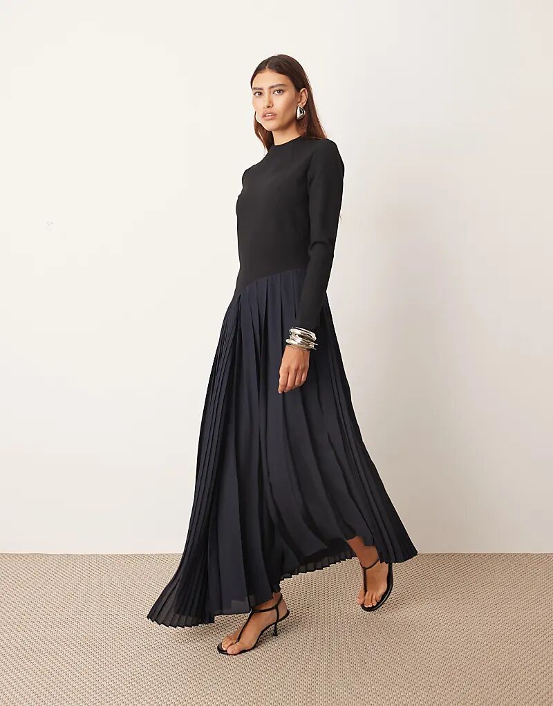 

Платье макси ARRANGE из контрастной ткани со скульптурным узором и плиссированной юбкой в ​​темно-синем/черном цвете