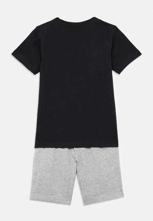 Футболка с графическим принтом (базовая модель) Champion, Black — фото 2
