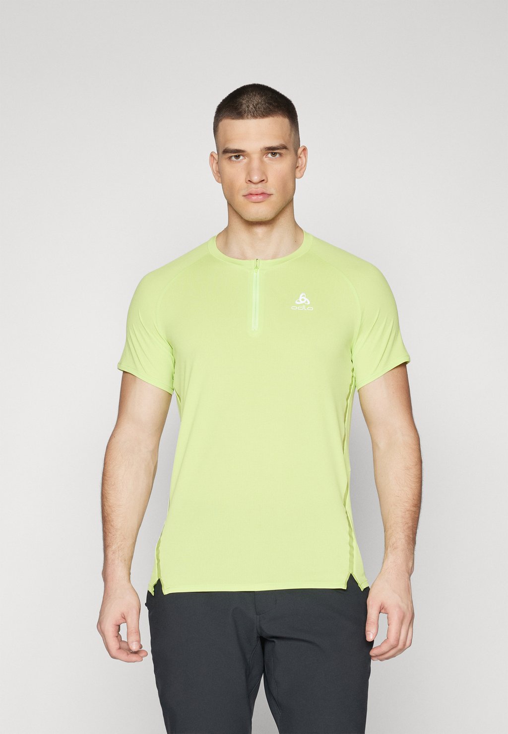 

Спортивная футболка CREW NECK ZIP TRAIL ODLO, цвет sharp green