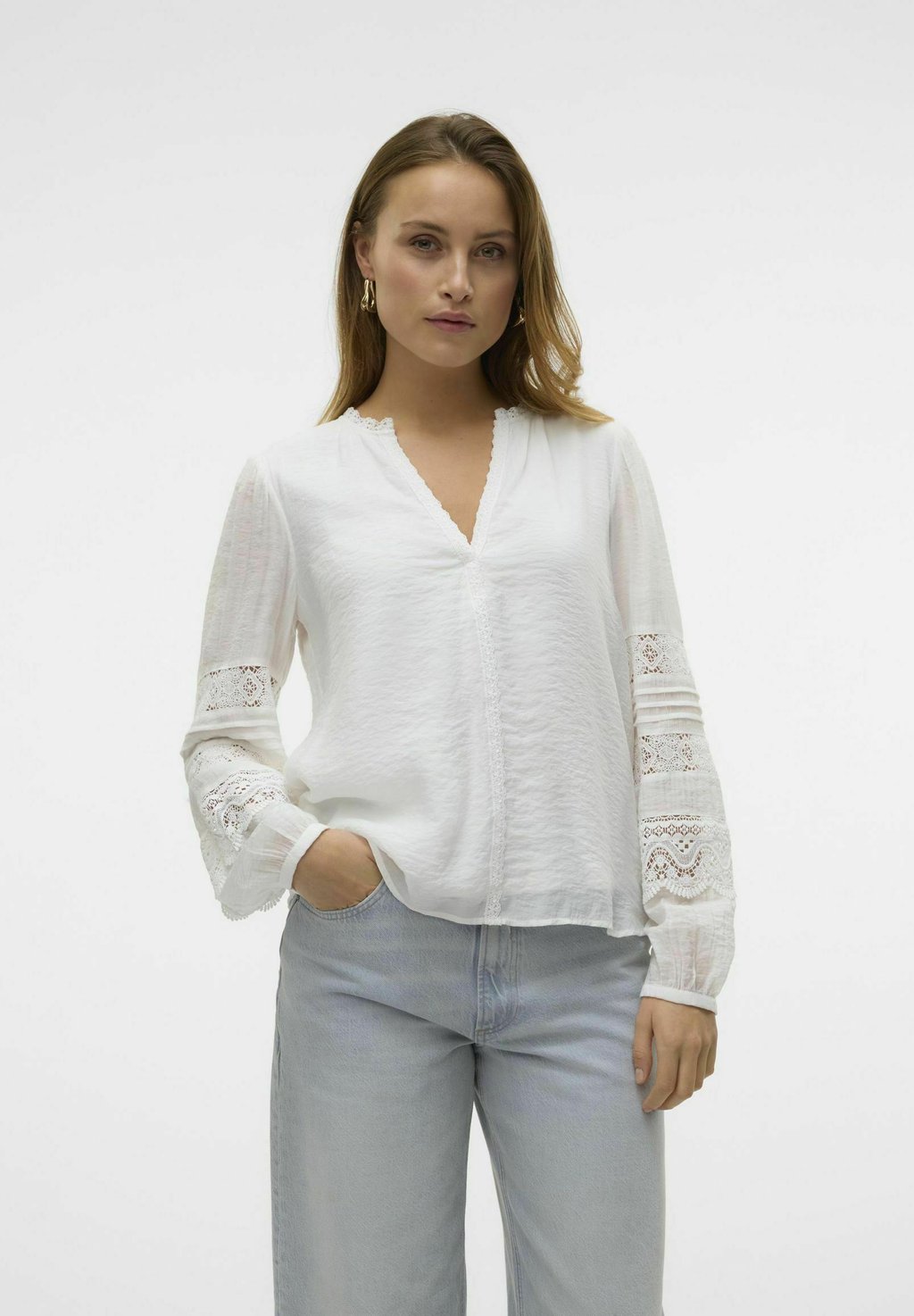 

Блуза VMTIFFANI Vero Moda, белый
