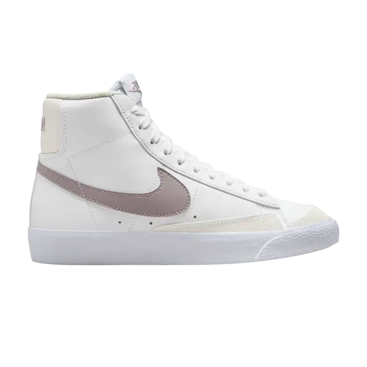 

Кроссовки Blazer Mid, цвет White Light Violet Ore