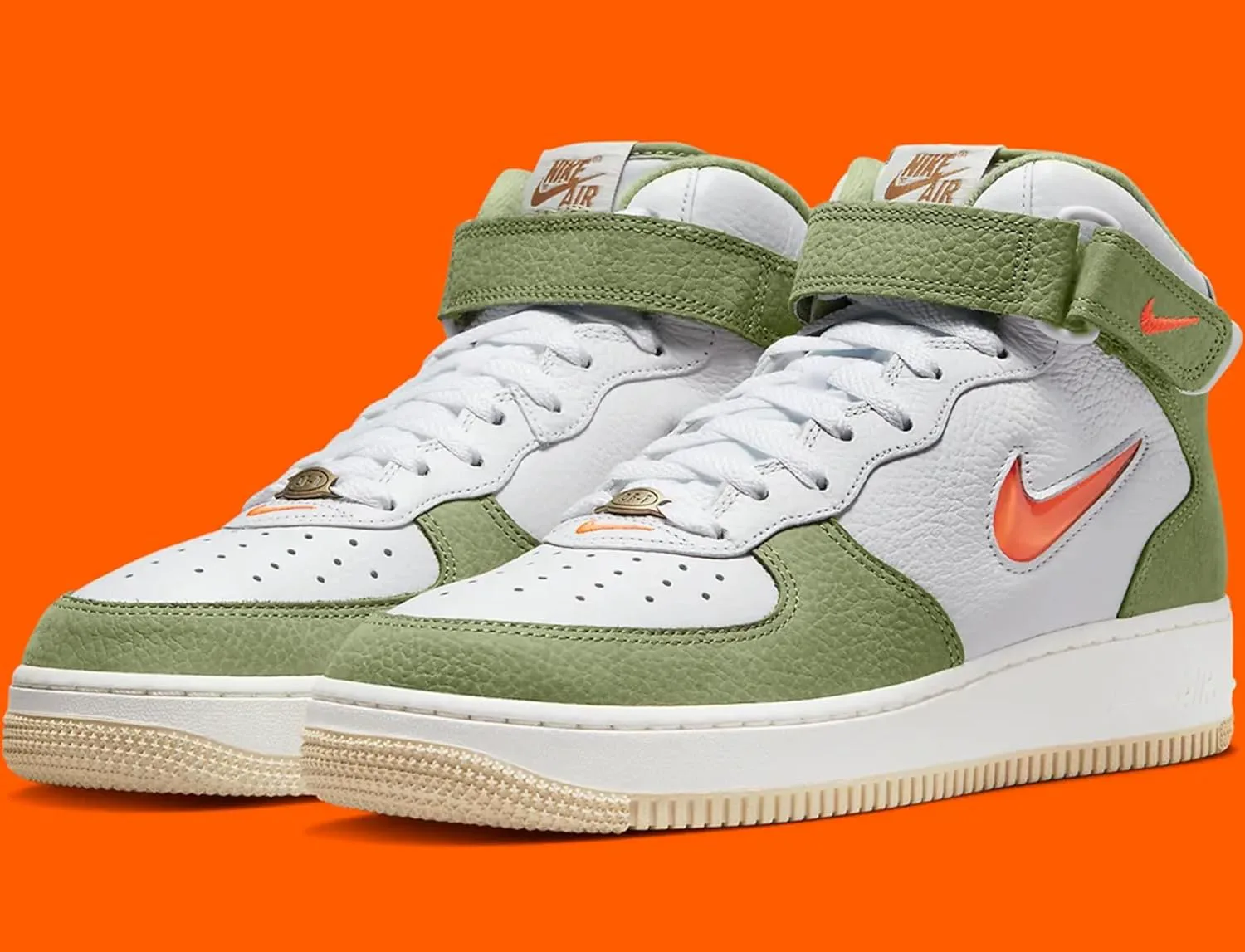Мужские кроссовки Nike Air Force 1 Mid '07 QS, белый — фото 4