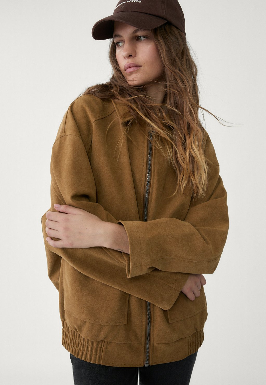 

Куртка из искусственной кожи WITH POCKETS Stradivarius, коричневый