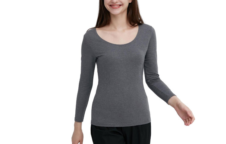 

Футболка женская Truffle Ash Uniqlo