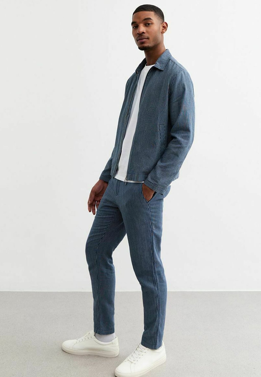 

Брюки SLIM STRIPED LINEN BLEND New Look, синий