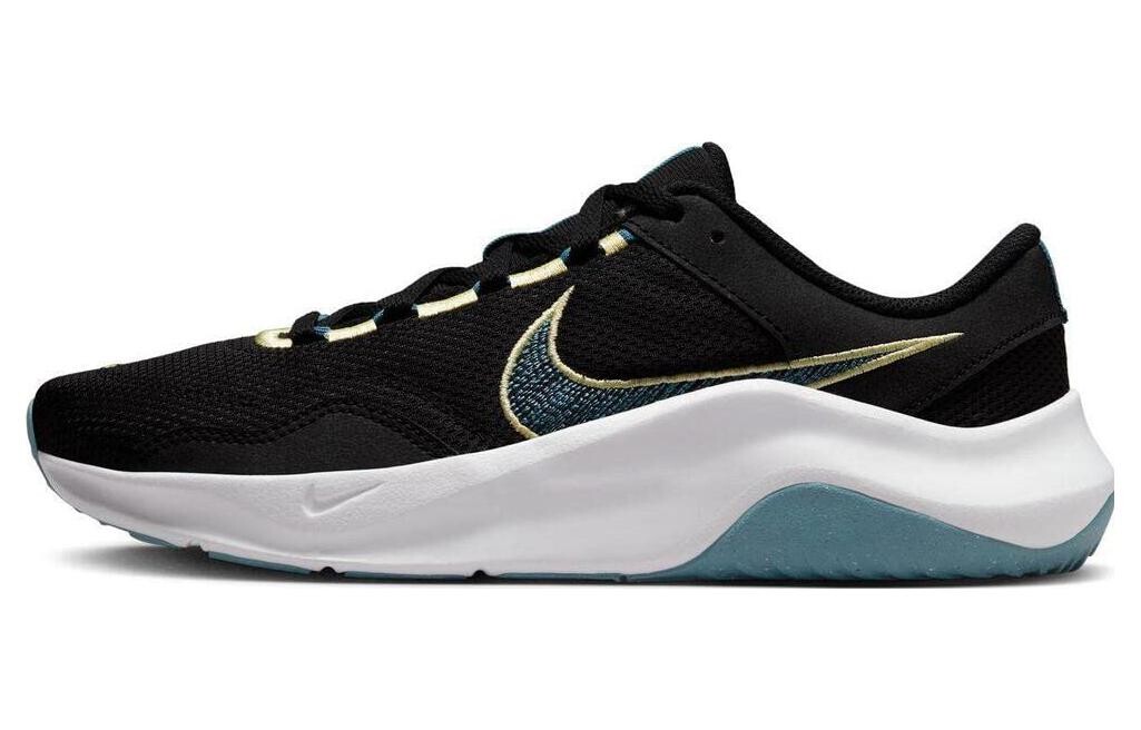 

Кроссовки Nike Legend Essential для женщин