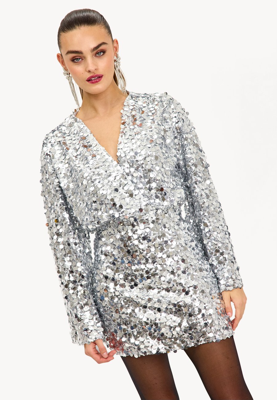 

Платье LOAVIES GLITTERING VISIONS, Sequins Silver/Silver-Coloured