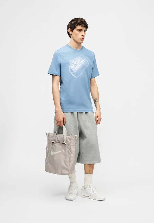 Футболка с принтом blur futura Nike Sportswear, Work Blue — фото 3