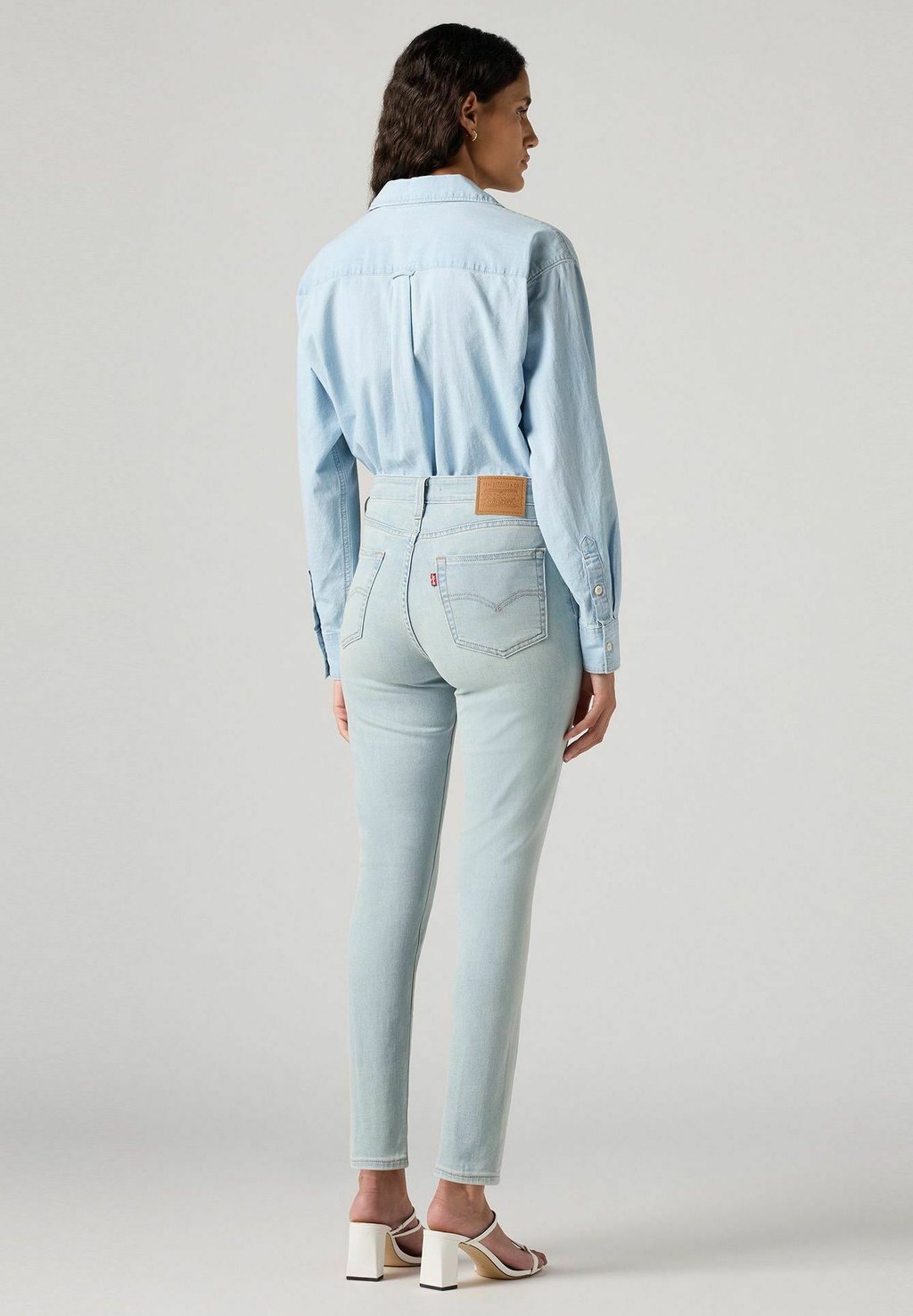 Джинсы скинни HIGH RISE SKINNY Levi's, светло-голубой — фото 3