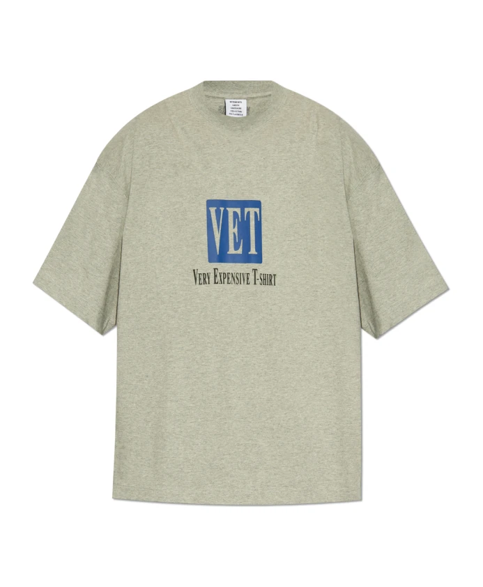 

Футболка с принтом Vetements, серый