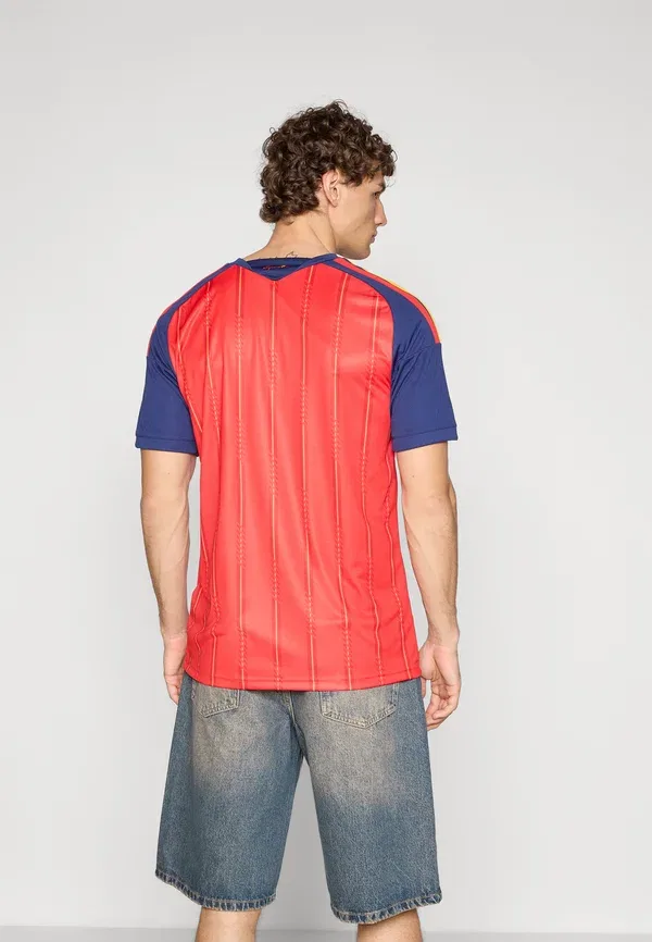 Футболка Spain 26 home national team wear Adidas Performance, ярко-красный — фото 3