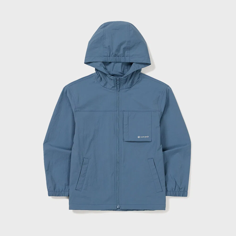 Детская ветровка с накладными карманами, синяя, от Snowpeak Apparel Kids — фото 2