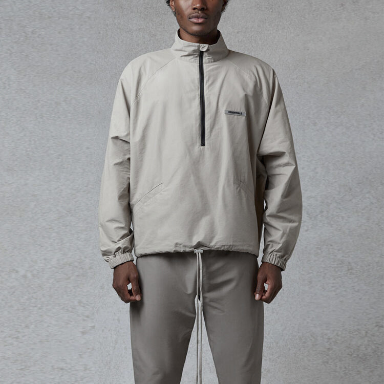 Осень/Зима 2020 Куртка унисекс Оливковый Fear Of God Essentials, оливковый — фото 3