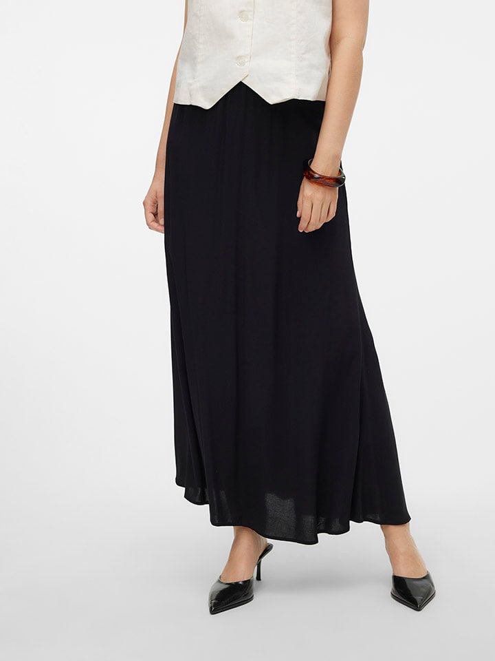 

Длинная юбка Vero Moda, черный