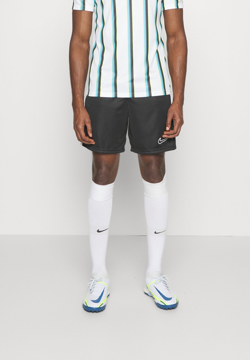 

Спортивные шорты Nike ACADEMY 23 SHORT, цвет Black/White