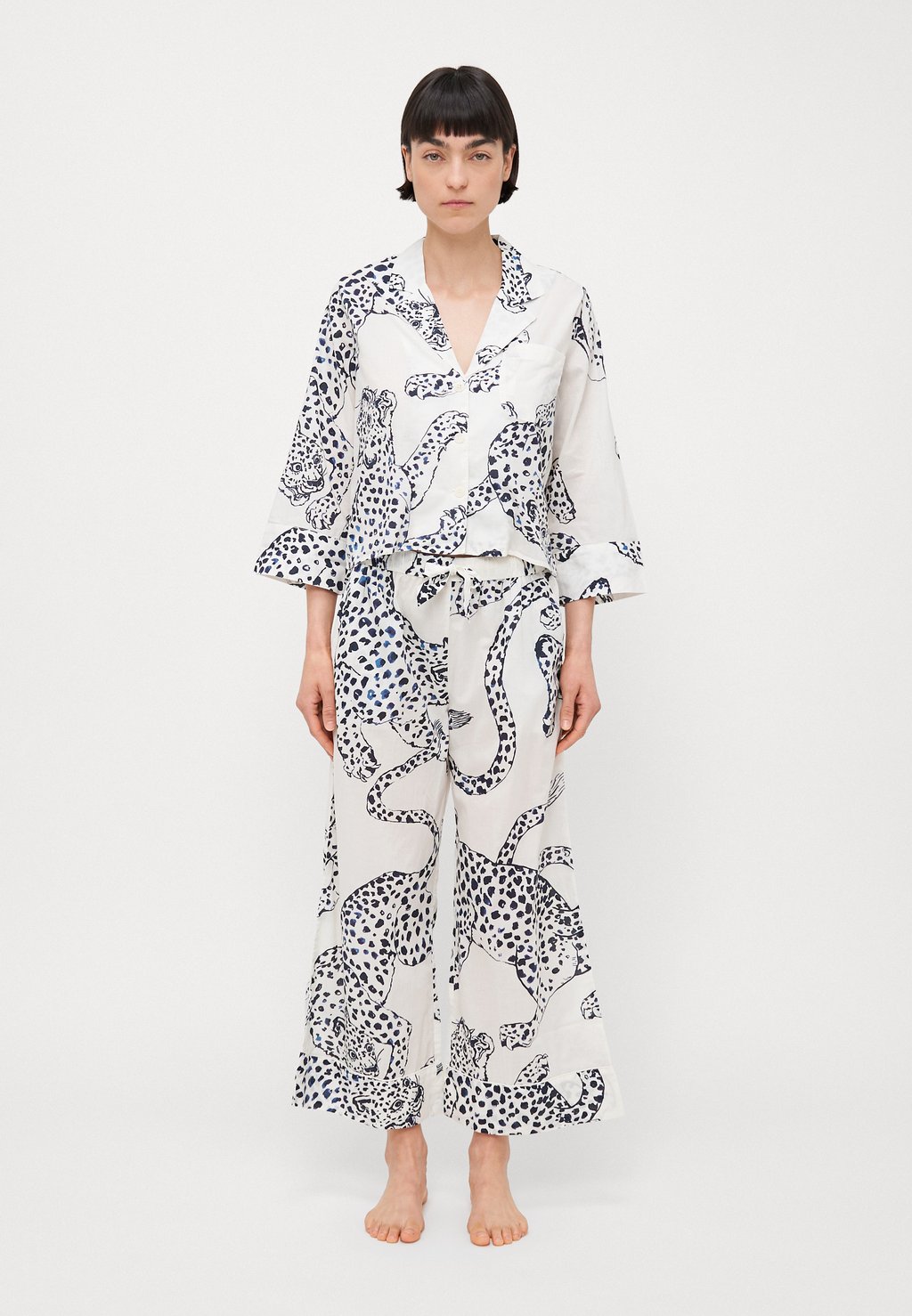 

Пижама PEGASUS BOXY SHIRT WIDE LEG - Pyjama set Desmond & Dempsey, кремовый