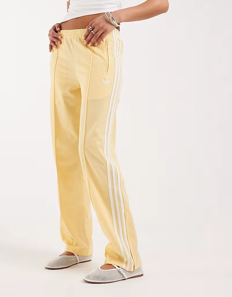 Классические спортивные брюки Adidas Originals Firebird, желто-белый — фото 2