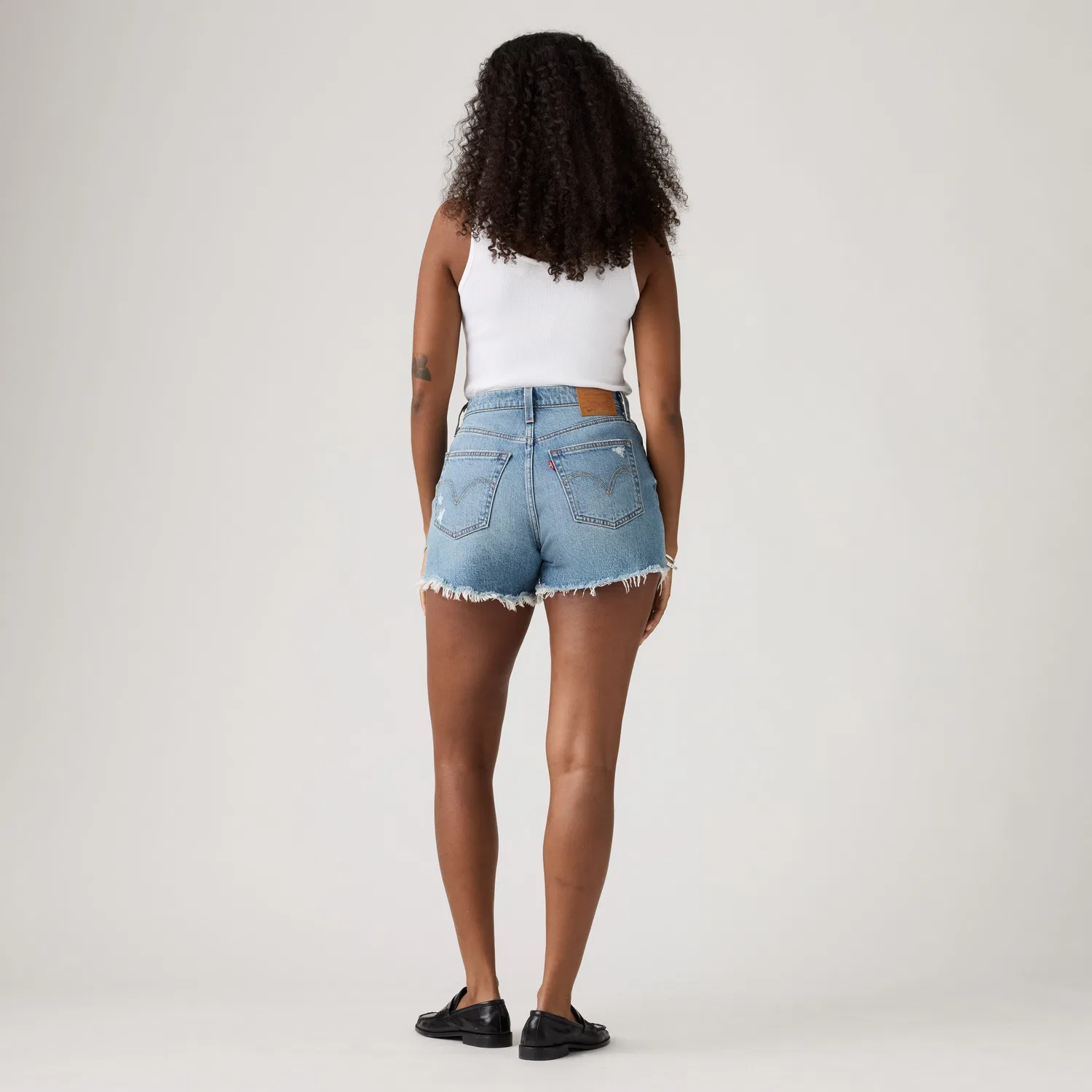 Женские шорты 501 Curve Levi's, Medium Wash — фото 3