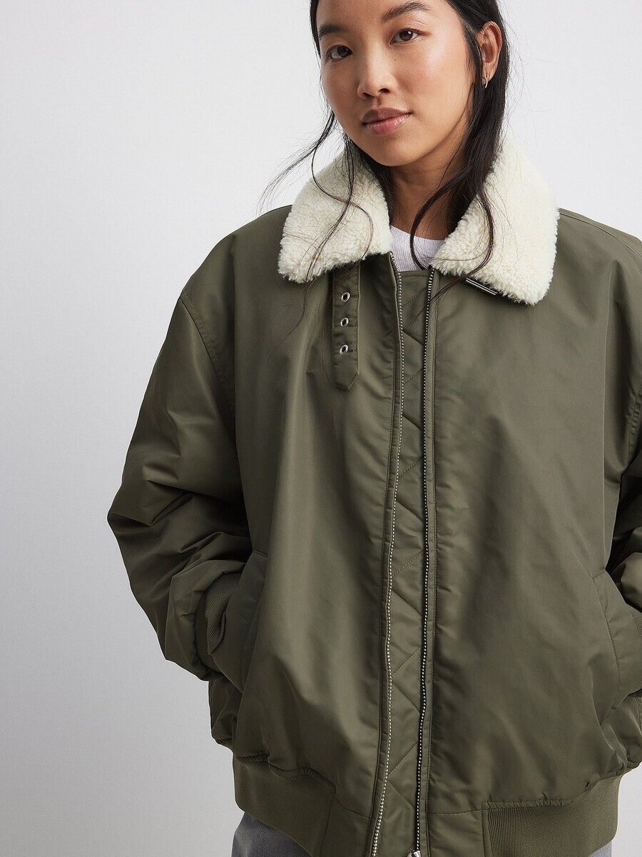 

Всесезонная куртка NA-KD Between-Season Jacket, зеленый