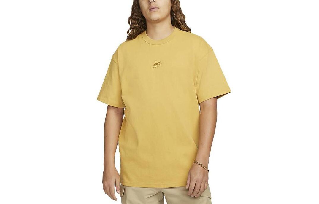 

Футболка серии Sportswear Essentials для мужчин, желтая Nike, желтый