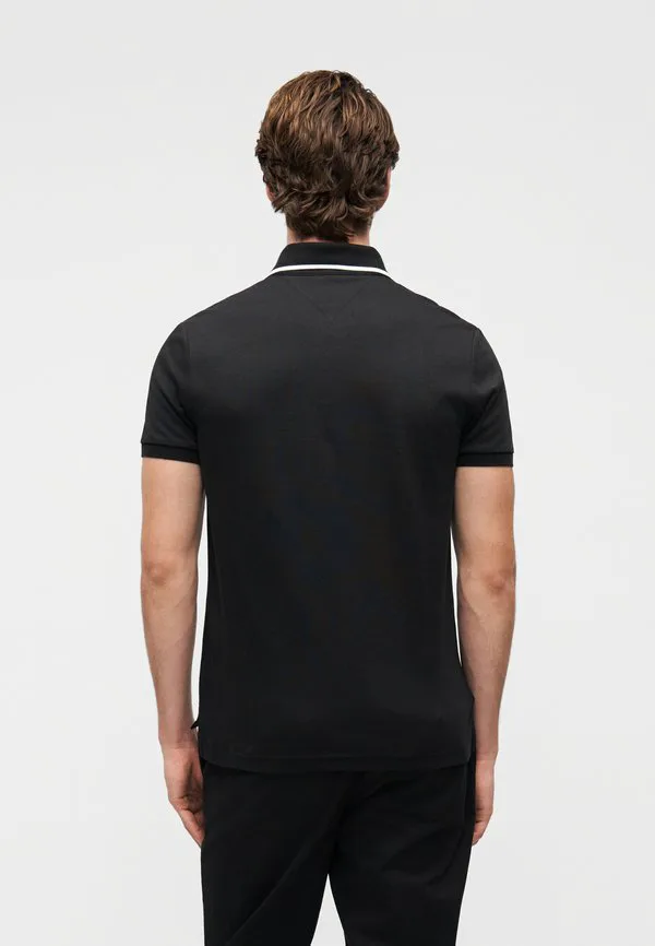 Поло-Рубашка из трикотажа интерлок приталенного кроя с контрастной отделкой. Tommy Hilfiger, Black — фото 3
