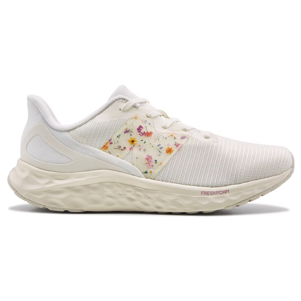 Кроссовки для бега New Balance Arishi v4 fresh foam, white/floral — фото 2