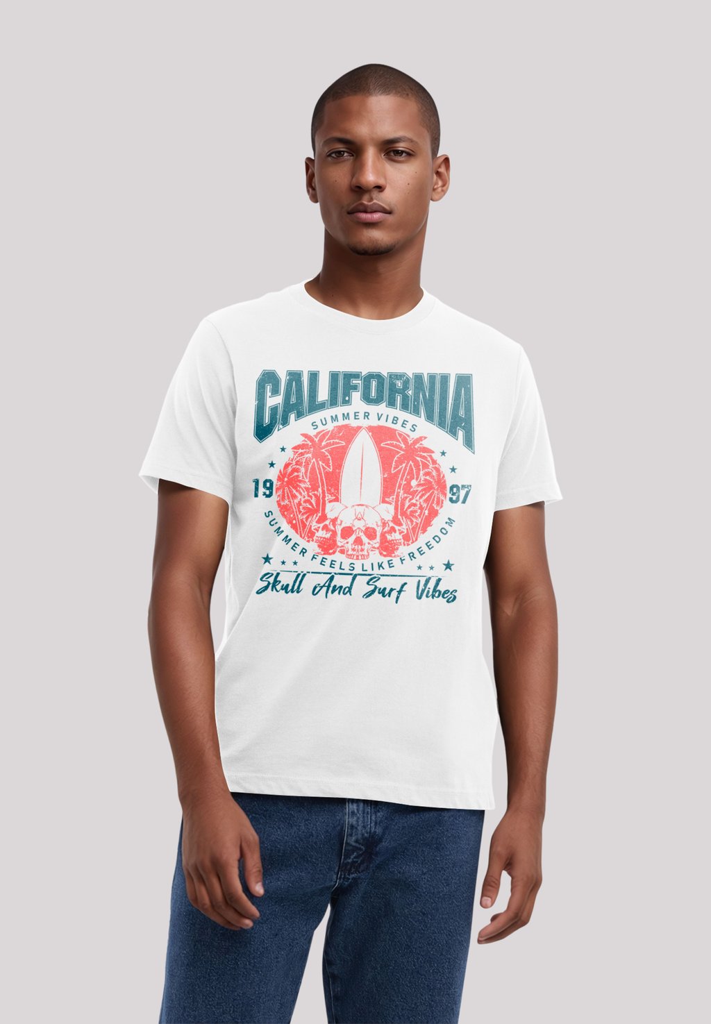 

Футболка с принтом CALIFORNIA SKULL SUMMER VIBES F4NT4STIC, белый