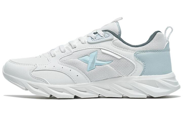 

Кроссовки женские с низким верхом Sail White/Snow Fog Green Xtep