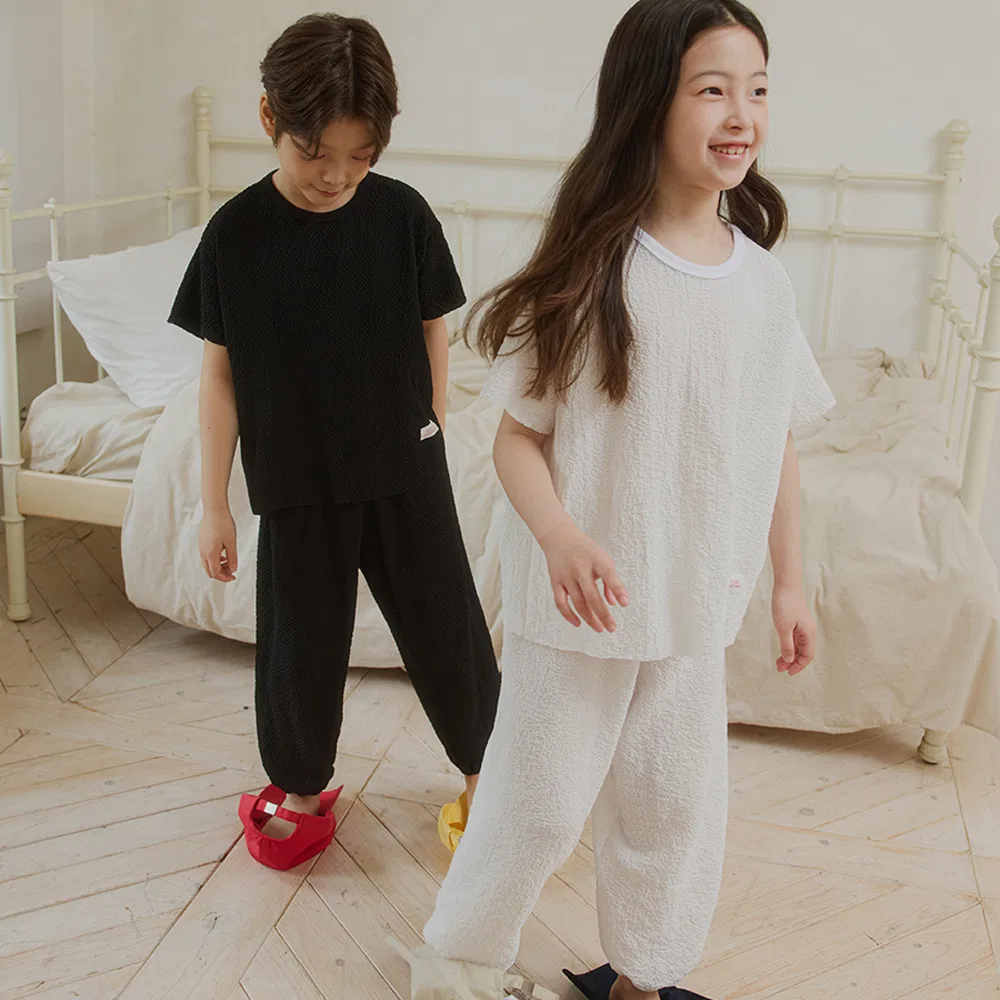Детская футболка с круглым вырезом Bubble, цвет айвори, от Wednesdayoasis Kids — фото 4