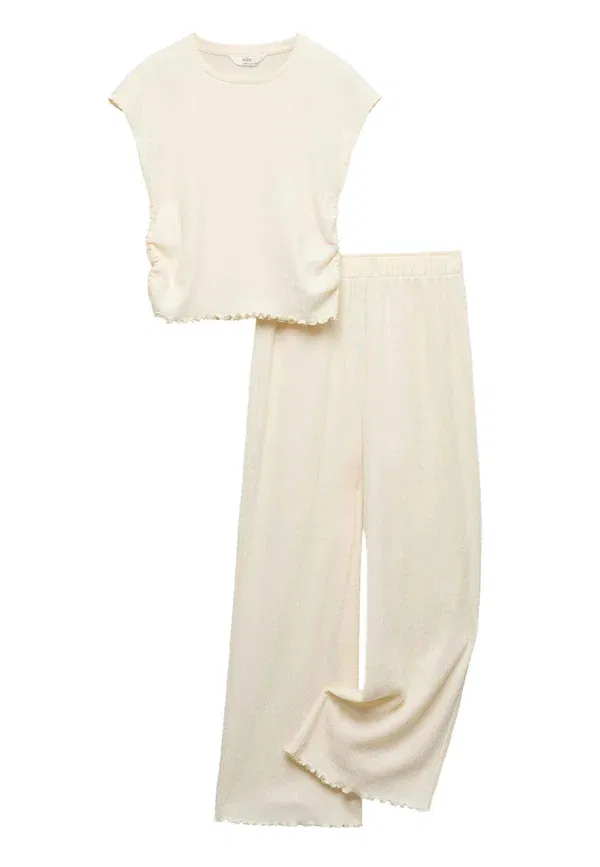 Футболка базовая Crinkle kickfare outfit Marks & Spencer, цвет экрю