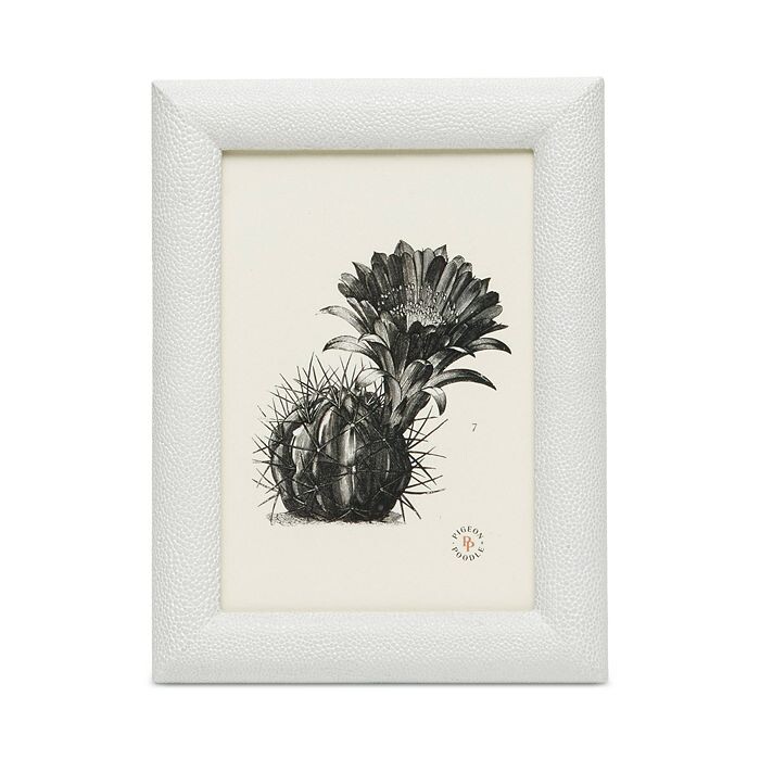 

Оксфордская рамка Pigeon & Poodle из искусственной шагрени, 5 x 7 дюймов, белый