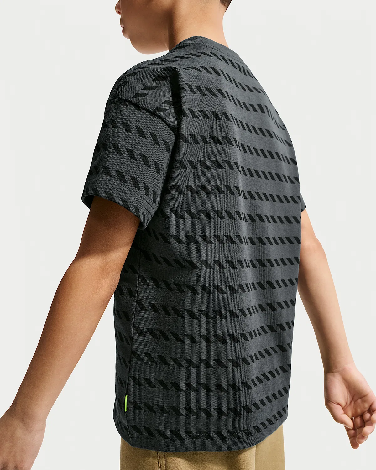 Детская футболка Max90 Nike Sportswear, Dark Smoke Grey — фото 2