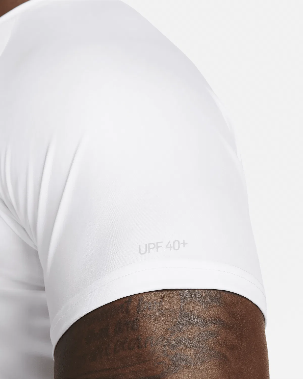 Мужская футболка Dri-FIT UV с коротким рукавом (Big & Tall) Nike Swim Hydroguard Essential, White — фото 4
