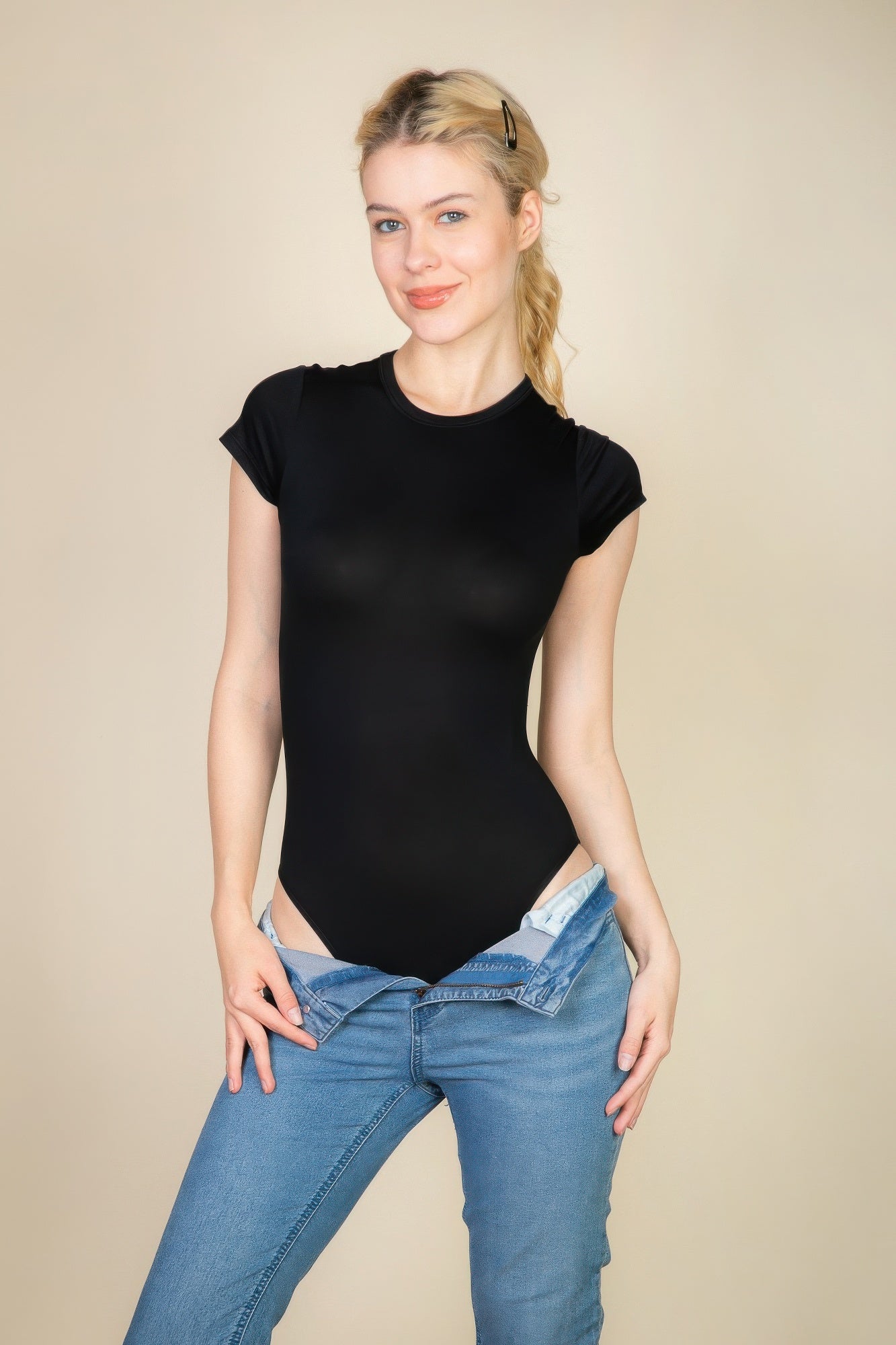 

FASHNZFAB Женский Боди с короткими рукавами и круглым вырезом, черный