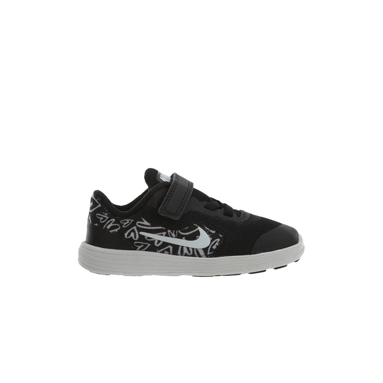 

Кроссовки Revolution 3 Print TD 'Black Hearts', черный