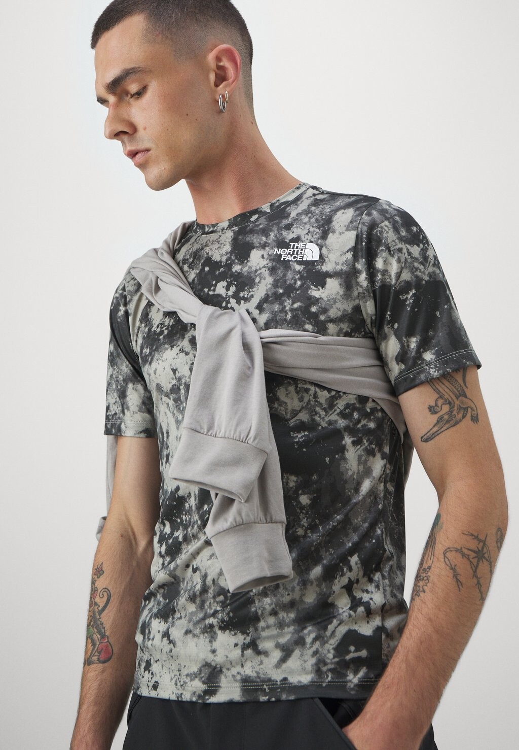 

Спортивная футболка 24/7 TEE PRINT The North Face, серый