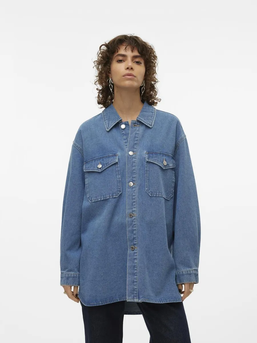 

Джинсовая блузка Vero Moda "VMNAYA OVERSIZED DENIM SHIRT MIX NOOS", синий