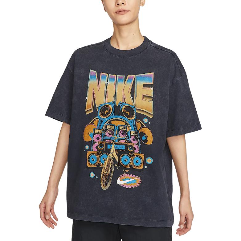 

Футболка Nike Sportswear Oversized Short-Sleeve HF9692-010, черный