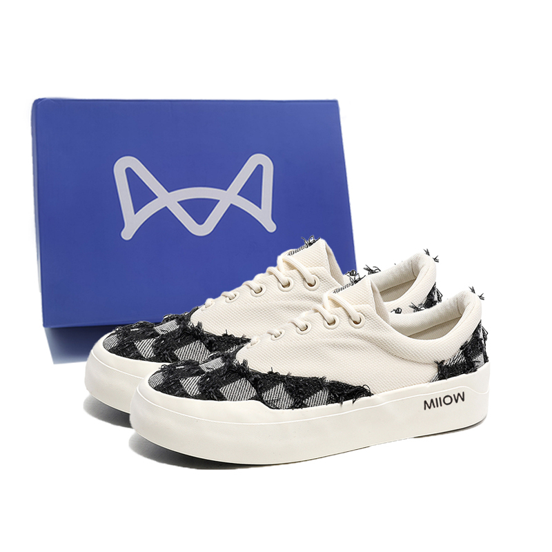 

MIIOW Антискользящие износостойкие низкие скейтерские кроссовки унисекс Black Box, цвет Black Box