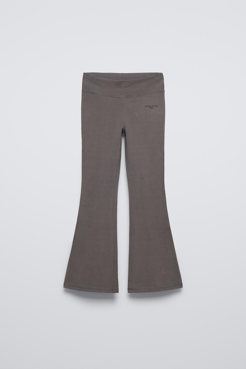 

Расклешенные леггинсы с лозунгом ZARA, серый