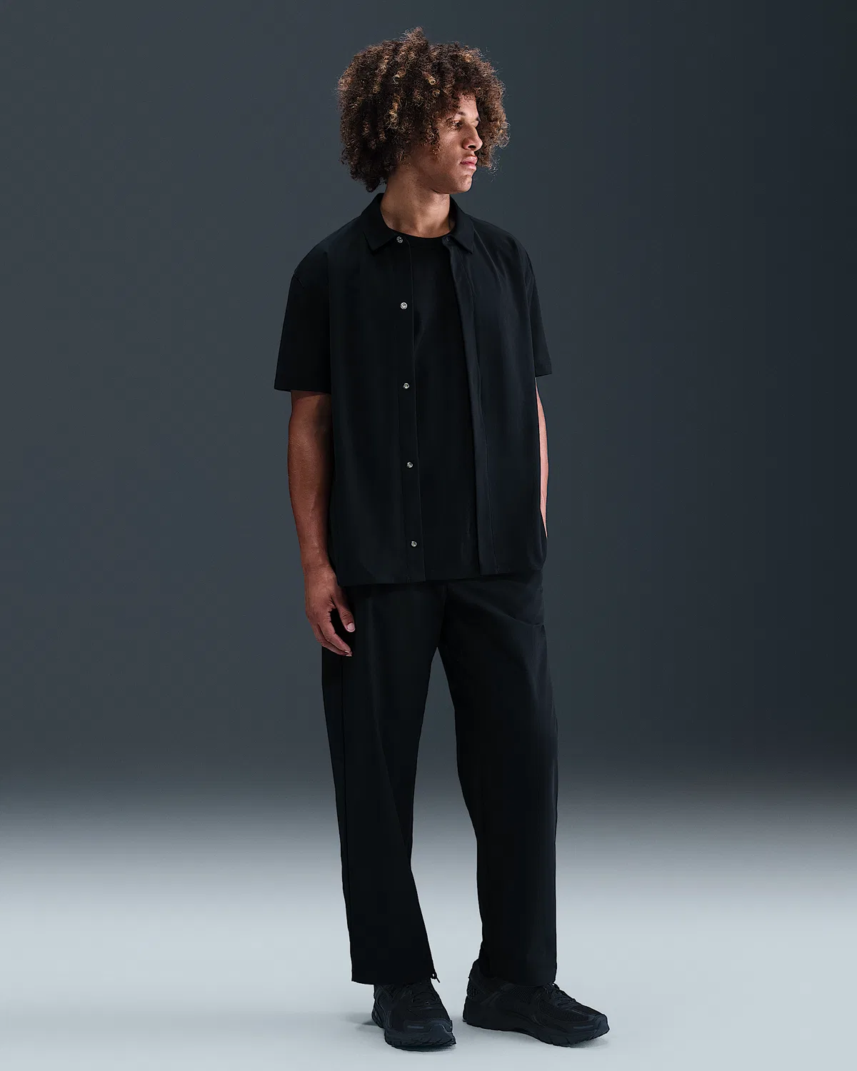 Мужские брюки чинос Nike 24.7 PerfectStretch Dri-FIT свободного кроя, Black/Dark Smoke Grey