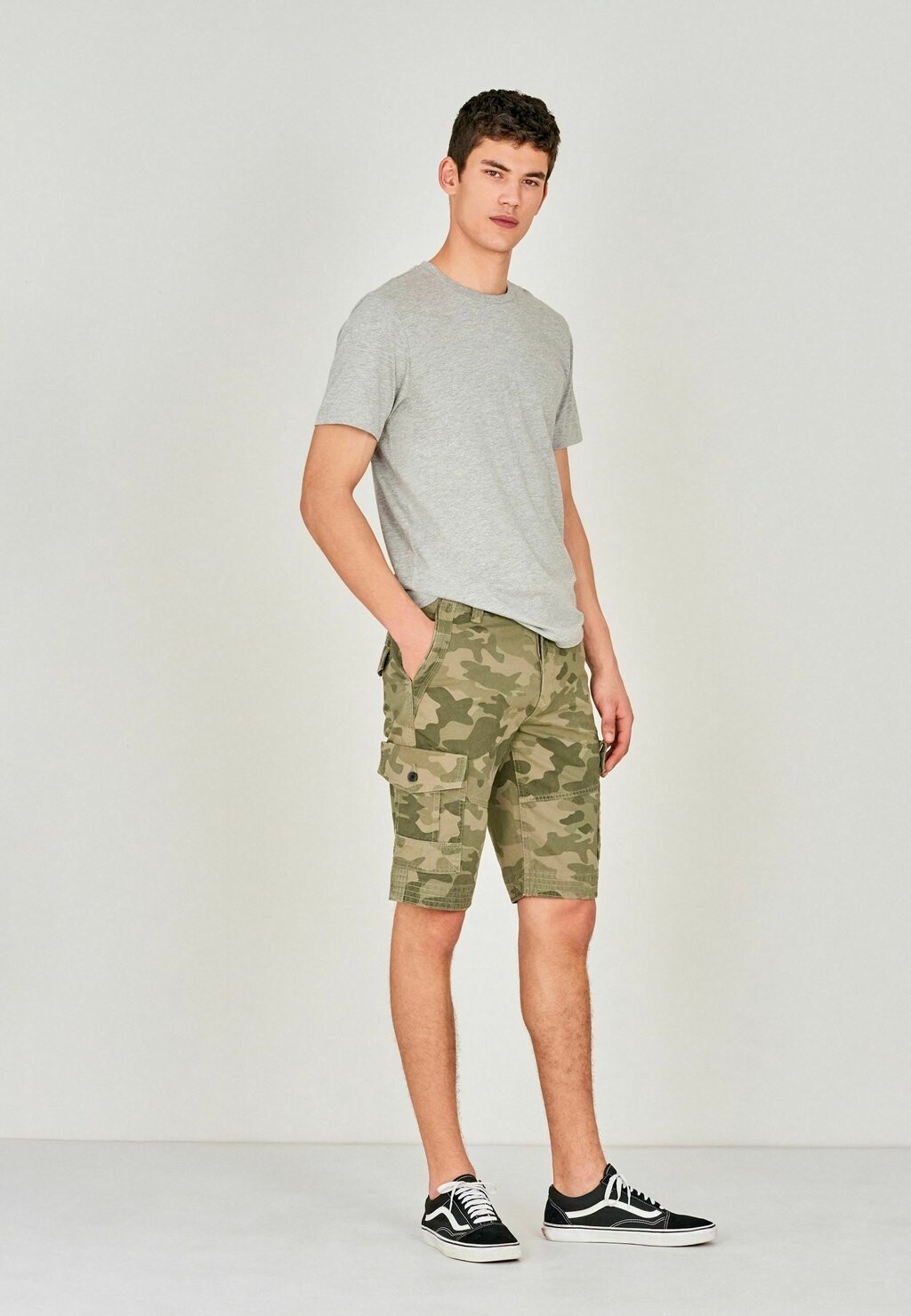 

Базовая футболка Essential Crew Neck Regular Fit Next, цвет grey marl